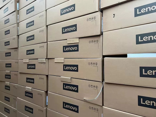 Gestell-Speicher-Server-Intels Xeon E-2378G ThinkSystem SR250 V2 4SFF Prozessor